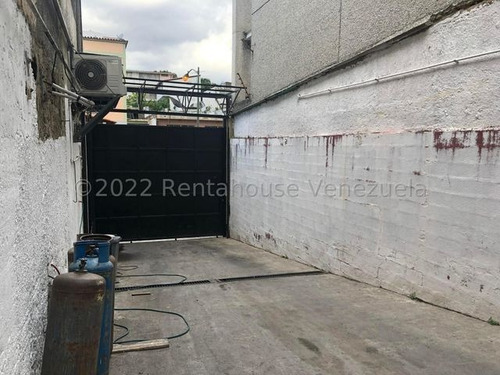 Imagen 4 de 5 de Prados Del Este 22-17025 Local En Alquiler
