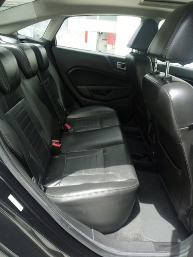 Imagen 9 de 14 de Ford Fiesta Titanium 1.6 Aut 2015