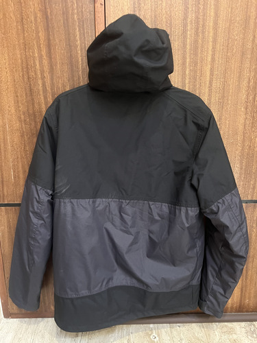 Chamarra Quechua Frio Extremo Talla M (Usado)