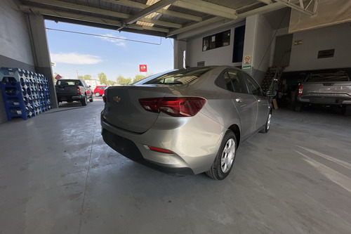 Chevrolet Onix 1.0 LS At