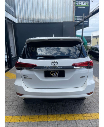 Toyota Hilux SW4 2.7 SR 4X2 16V FLEX 4P AUTOMÁTICO