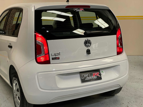 Imagen 8 de 15 de Volkswagen Up! 2016 1.0 Take Up! Aa 75cv 5 P