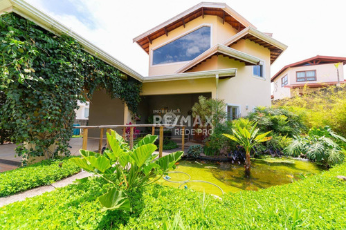 Casa Com Área Verde Para Reunir Os Amigos, Num Terreno De 1.140 M², Construção De 349 M² Por R$ 1.500.000 - Condomínio Moinho Do Vento - Valinhos/sp - Ca7321