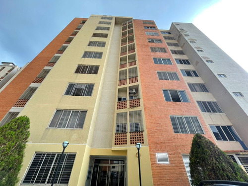 Apartamento A Estrenar En Res. Doral Country, El Rincón Jv-rma