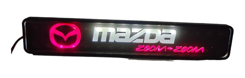 Emblema Led Auto Parrilla Estribos Puerta Parabrisa Madallon