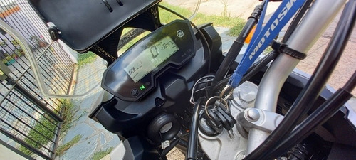 Imagen 7 de 11 de Yamaha Tenere 250 Alarma Usb Cubrecarter Etc + Regalo