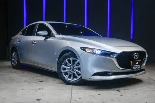 Mazda 3 Touring 2.0