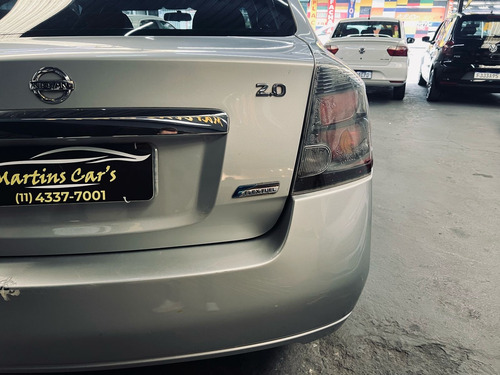 Nissan Sentra 2.0 Flex 4p