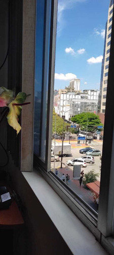 Imagen 10 de 18 de Oficina En Alquiler El Rosal