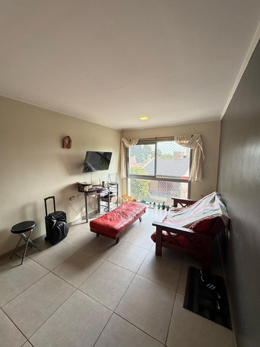 Vendo Departamento 1 Dormitorio, Calle Victoria Y Corrientes.
