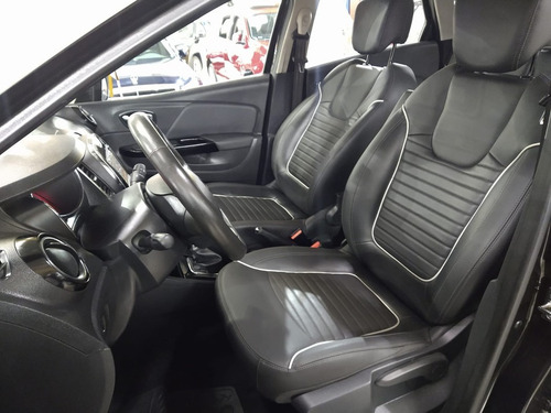 Imagem 9 de 15 de Renault Captur 2.0 16v Intense 2018