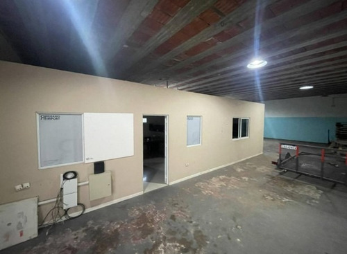 Imagen 7 de 9 de Galpon 150 Metros Cuadrados Zona Oeste