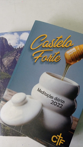 Kit 2 Livros Castelo Forte Meditações Diárias 2019 E 2022, De Editora Sinodal. Editora Sinodal, Capa Mole Em Português