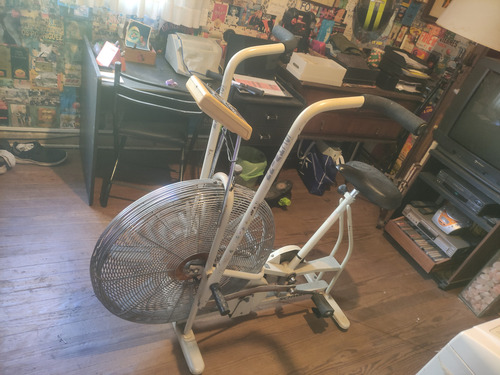 Bicicleta Fija Schwinn Airdyne A Reparar Detalles Beige (Usado)