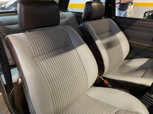 Volkswagen Voyage 1.6 Cl 8v Álcool 2p Manual