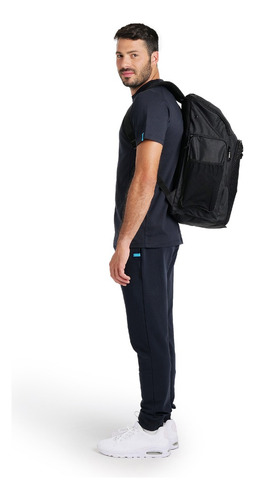 Mochila Arena Team 45 Negro En Palermo Tenis