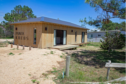 Casa En Venta De 1 Dormitorio En Arenas De José Ignacio (ref: Bpv-6452)