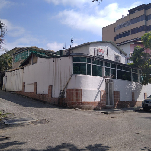 Nuevamente Disponible Casa Para Uso Comercial, Sabana Grande 225m2
