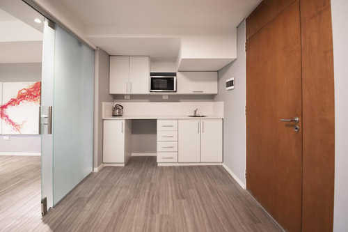 Venta Of.104m2 C/ Enorme Cochera - Piso Alto - Libertador Y Juramento