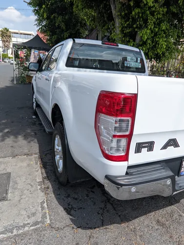 Ranger Doble Cabina Xlt Plus Estándar Trae 32000 Km.