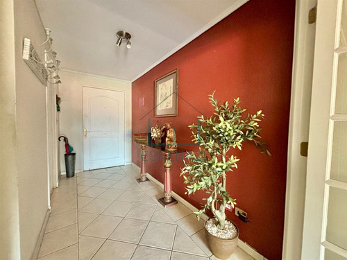 Departamento En Venta De 4 Dorm. En Las Condes
