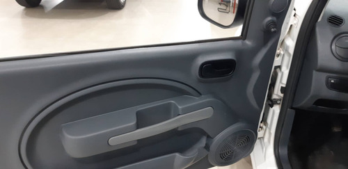 Imagem 3 de 9 de Fiat Fiorino 1.4 Mpi Furgão Hard Working 8v Flex 2p Manual