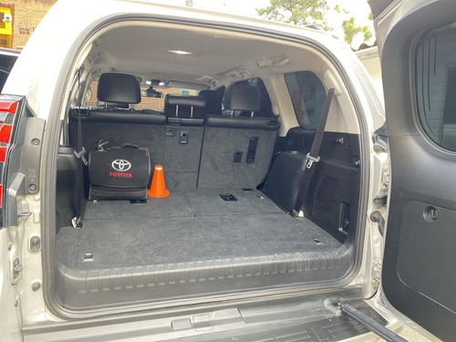 Imagen 20 de 21 de Toyota Prado Txl Modelo 2020