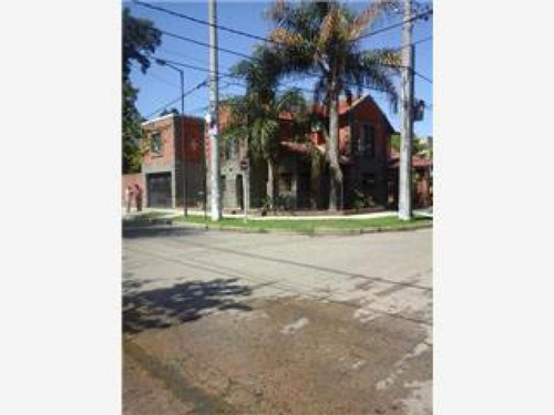 Imagen 2 de 21 de Venta - Casa Céntrica En Garín