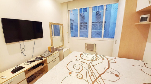 Imagem 8 de 19 de Apto Copacabana | 2 Quartos | 65 M² | Cond: R$800.00 | 0 Vagas - 1a232at