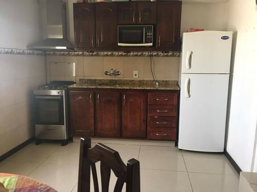 Muy Linda Casa Sobre Massini