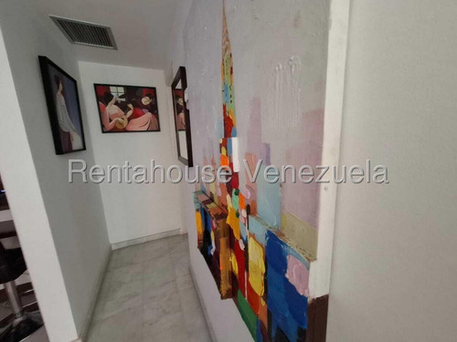 Apartamento En Alquiler, El Rosal #25-17711 - Marigreys Blanco -