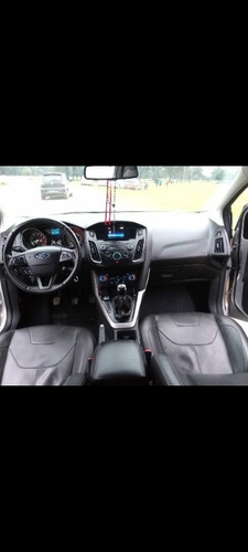 Ford Focus Iii 2.0 Sedan Se Plus Mt 2016