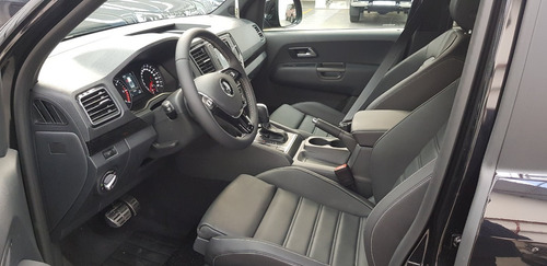 Imagen 15 de 15 de Volkswagen Amarok V6 Black Style