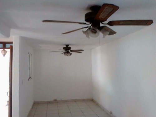Edificio En Civac, Jiutepec, Morelos - Ber-61- Ed