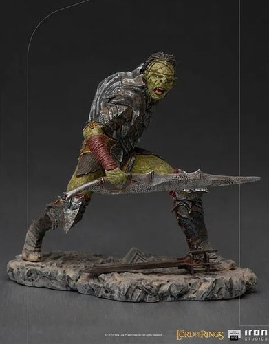 Swordsman Orc 1/10 - Lord Of The Rings - Iron Studios