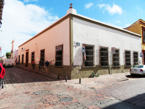 Casa Con Uso De Suelo Para Oficinas En Renta En Centro Historico Queretaro Gc