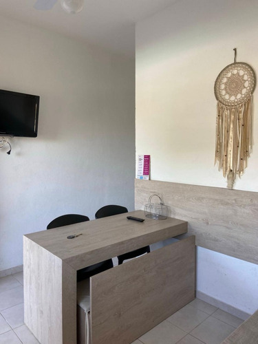 Complejo De Departamentos En Villa Sta. Cruz Del Lago · A 15 Minutos De Carlos Paz · Pileta · Hermosa Vista