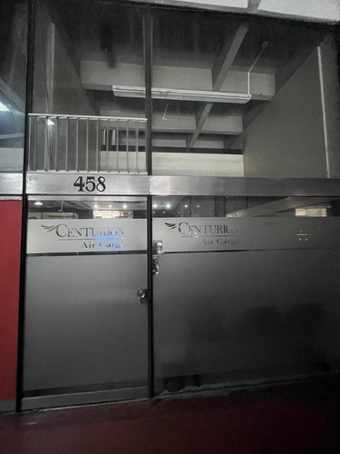 Locales Comercial En Galería Jardín