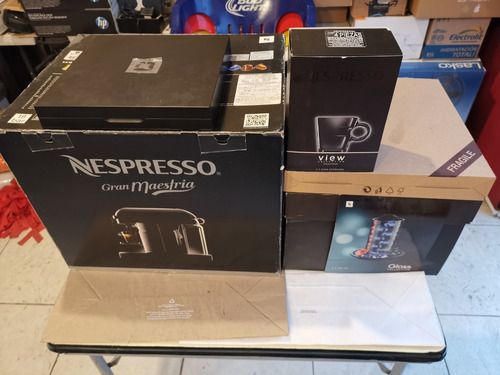 Cafetera Nespresso Gran Maestria 16 Pods 2 Tazas Contenedor