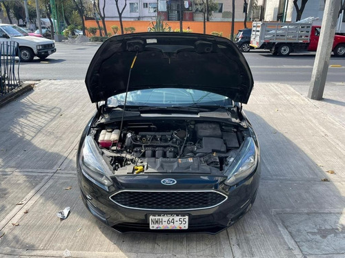Imagen 11 de 12 de Ford Focus Se 2015
