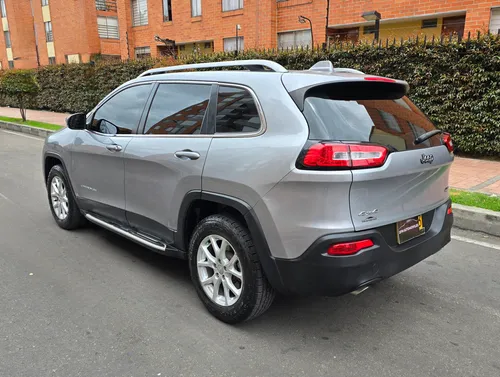 Jeep Cherokee Cherokee Longitud TP 3200cc CT TC 4X4 FE