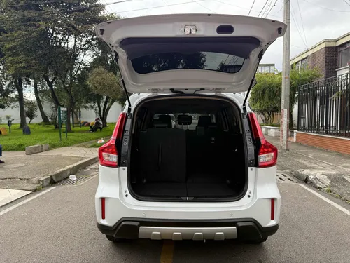 Suzuki Xl7 1.6 7 Pasajeros Automatica
