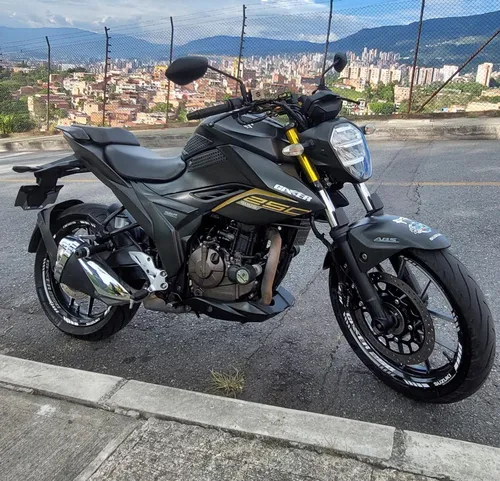 Gixxer 250 Modelo 2022