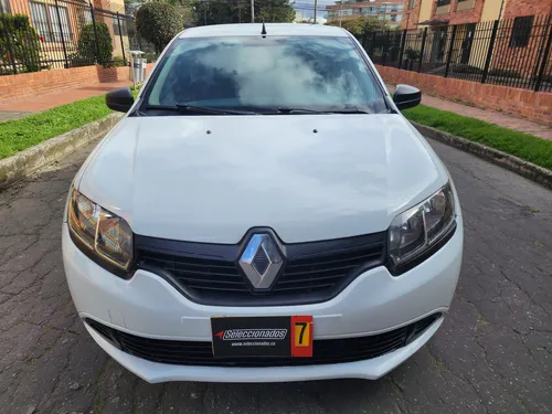 Renault Logan 1.6 Expression / Life +