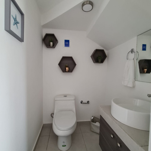 Casa Nueva Rancho Santa Monica Cerca Colegio Sanford Sams Aurrera Farm Guadalajara Nissan Jatco Aeropuerto Universidades Centro A 15 Minutos