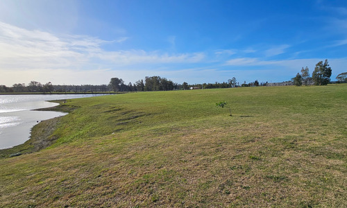 Terreno De 2000 M2 En Parque Del Lago.