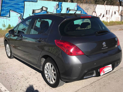 Imagen 9 de 12 de Peugeot 308 1.6 Active Hdi 115cv 2014
