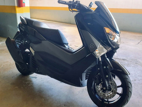 Imagem 3 de 5 de Yamaha Nmax