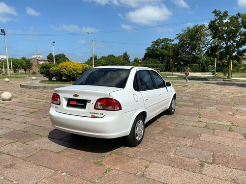 Chevrolet Corsa Unico Dueño! Std (( Gl Motors )) Financiamos