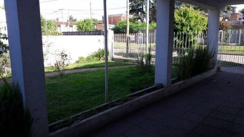 Imagen 3 de 11 de Casa En Venta En Florencio Varela